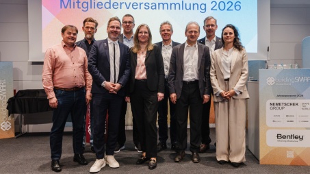 Mitglieder des neuen Präsidiums von buildimgSMART Deutschland (nicht vollständig) / Foto: Konstantin Gastmann/buiildingSMART Deutschland